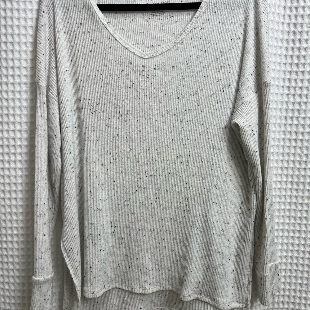 American Eagle Speckled Knit Sweater